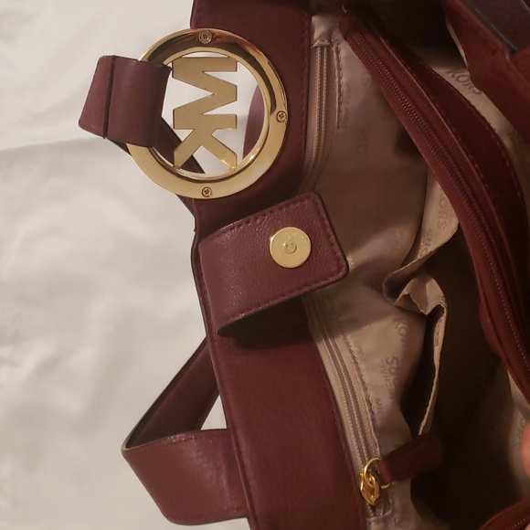 Michael Kors "Fulton" Large Leather Tote Handbag Color Maroon - Picture 14 of 16